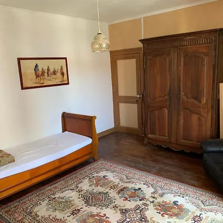 Centre - Maison 6 * לה-רוש-סור-יון